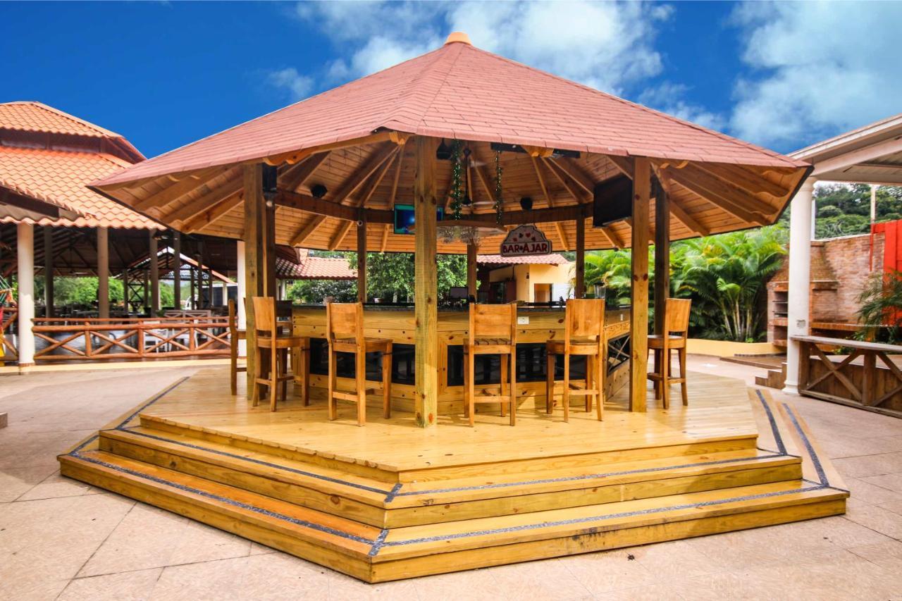 Deluxe Suites Guacamayos - Eco-Lodge & Swimming Pool Bonao Exteriér fotografie
