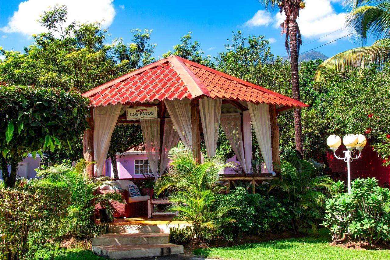 Deluxe Suites Guacamayos - Eco-Lodge & Swimming Pool Bonao Exteriér fotografie
