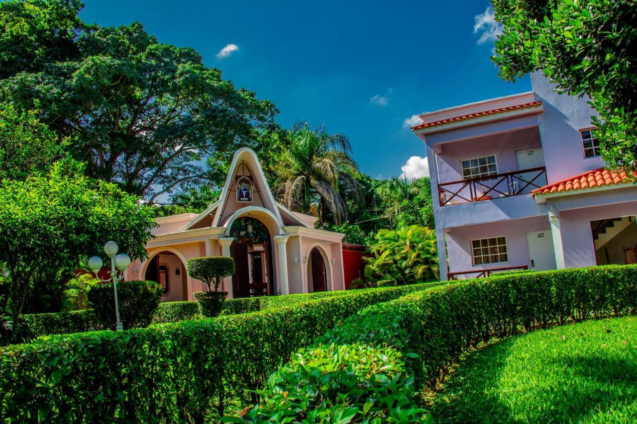 Deluxe Suites Guacamayos - Eco-Lodge & Swimming Pool Bonao Exteriér fotografie