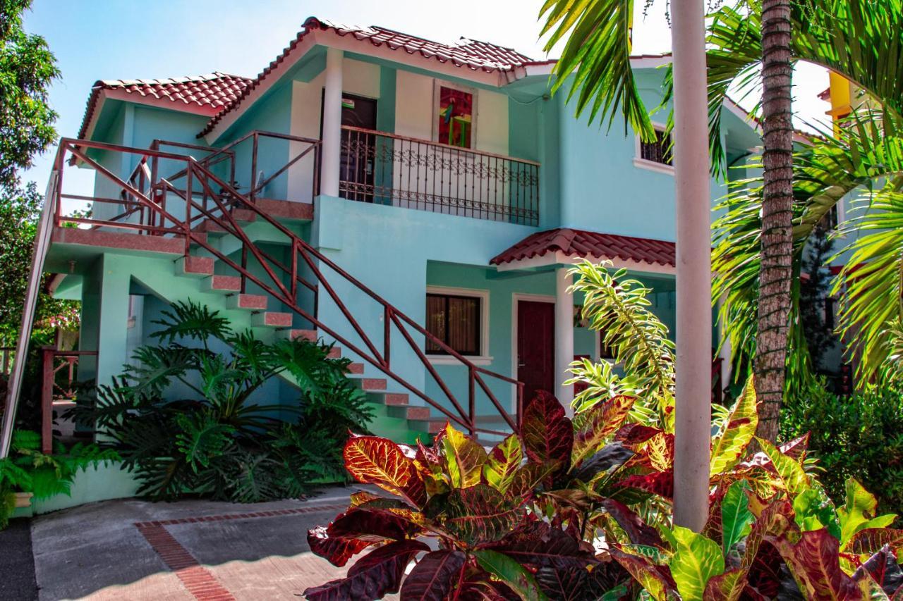 Deluxe Suites Guacamayos - Eco-Lodge & Swimming Pool Bonao Exteriér fotografie